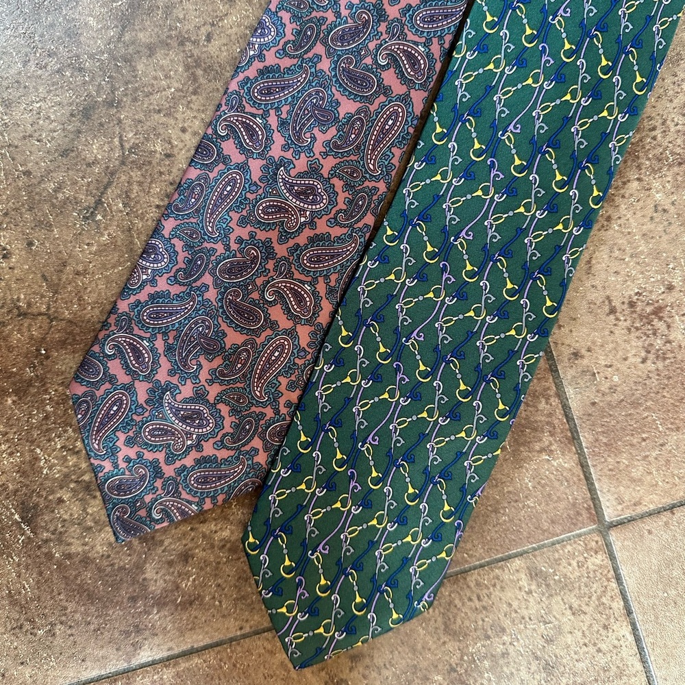 Della Robbia green yellow & handmade pink paisley silk tie lot